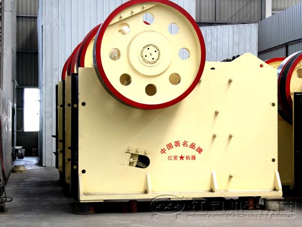 礦石破碎機(jī)設(shè)備如何選擇？河南破碎機(jī)廠家