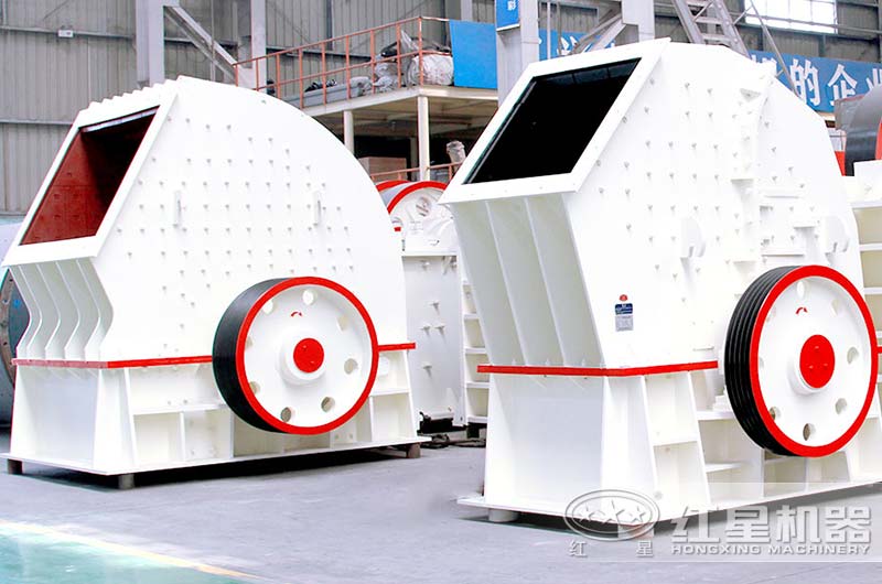 對比傳統(tǒng)錘破，一次成型單段錘破碎石強(qiáng)、出料更好