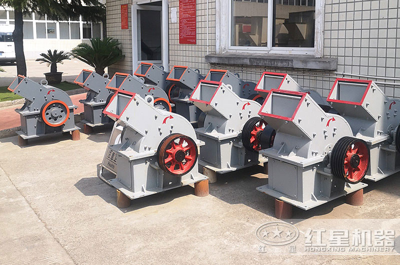 錘式破碎機(jī)小型作業(yè)量多少？錘頭及技術(shù)參數(shù)