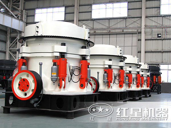 1750型短頭圓錐破碎機(jī)多少錢？大概生產(chǎn)量可達(dá)多少噸？
