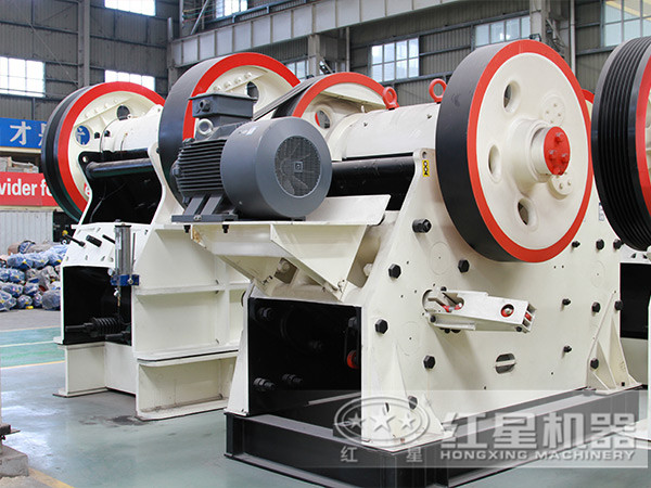 購機(jī)指南：什么樣的石頭顎式碎石機(jī)才是高質(zhì)量的？