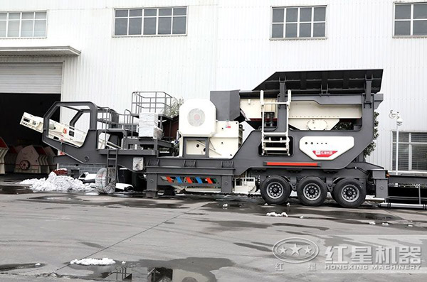 小型車式流動(dòng)石子粉碎機(jī)，小巧輕便但不失專業(yè)